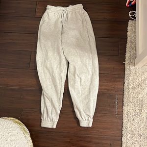 grey/ white h&m sweat pants